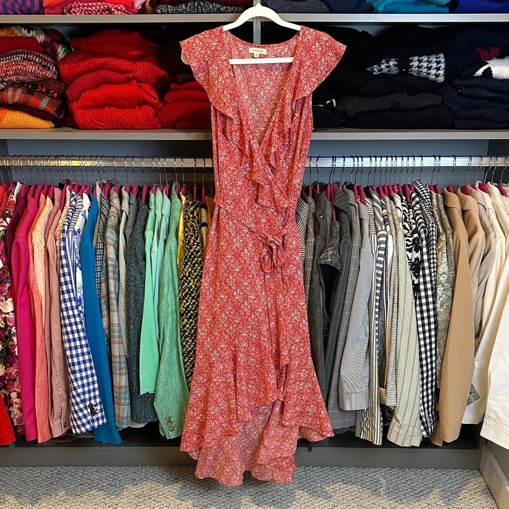 Max Studio light red/white print v neck ruffled wrap maxi dress size S